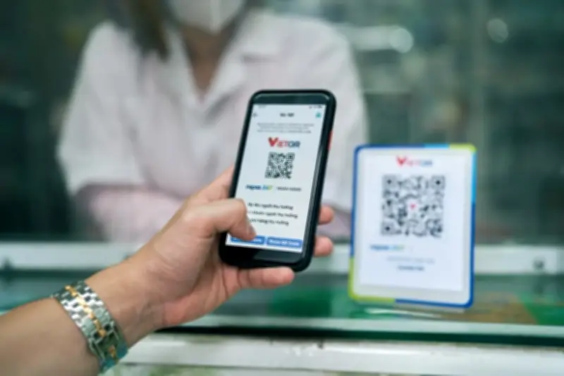 Phó Thống đốc Ngân hàng Nhà nước: Hoàn thiện thể chế thúc đẩy ngân hàng số phát triển bền vững