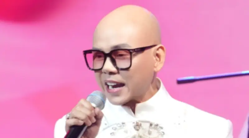 Phan Đinh Tùng ra mắt ca khúc Tết Happy New Year với sự ủng hộ của nhiều nghệ sĩ