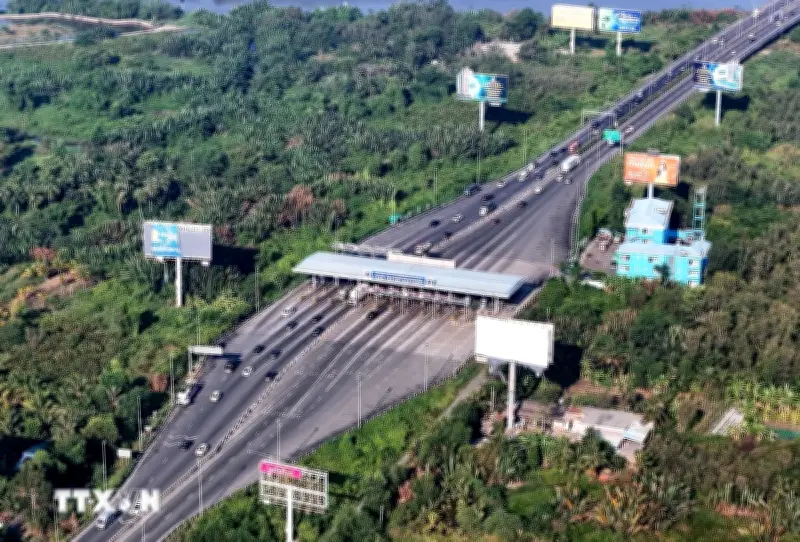 Phối Hợp Cung Ứng Xăng Dầu Trên Cao Tốc TP.HCM - Long Thành - Dầu Giây