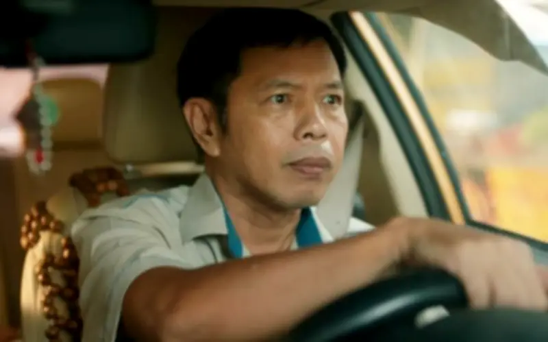 Phim 'Anh Hùng' hé lộ câu chuyện lừa đảo từ thiện, đánh dấu sự trở lại của Thái Hòa