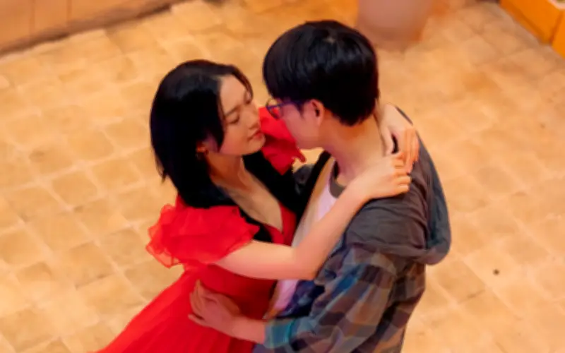 Phim 'Cảm Ơn Người Đã Thức Cùng Tôi': Hành Trình Ước Mơ Từ Tuổi Trẻ Đến Khi Trưởng Thành