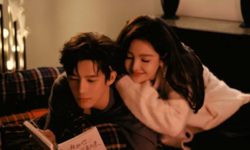 Phim 'Muốn Giấu Em Cùng Thời Gian' tung poster ngọt ngào, Chương Nhược Nam - Vương An Vũ đẹp đôi