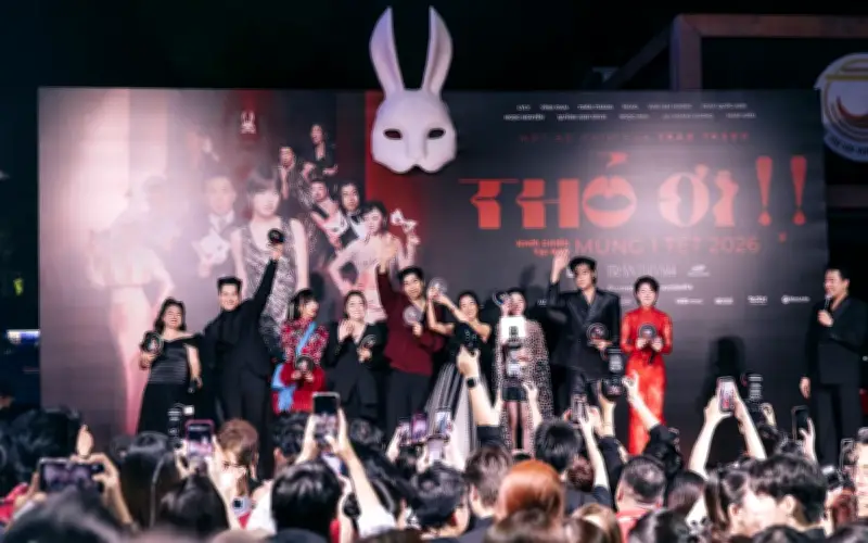 Phim 'Thỏ ơi' của Trấn Thành cán mốc 104 tỷ đồng, lập kỷ lục phòng vé Tết