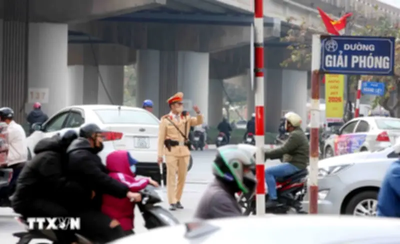 Phân Làn Giao Thông Các Tuyến Đường Bộ Hướng Về Trung Tâm Hà Nội Dịp Tết