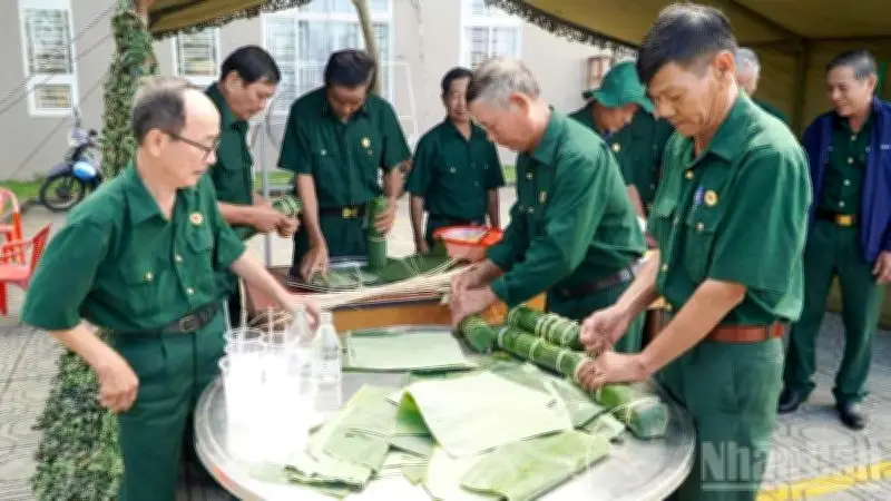 Phường Hương Trà tổ chức chương trình “Xuân sẻ chia-Tết nghĩa tình” đầy ý nghĩa