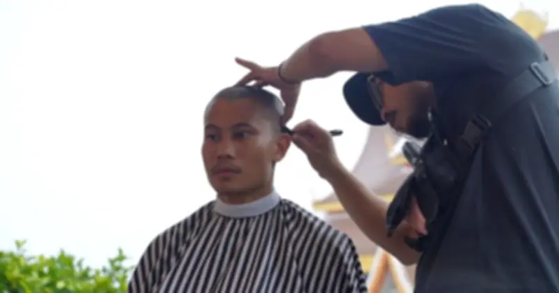 Phương Nam cạo trọc đầu, học tiếng Lào cho vai diễn đặc biệt trong phim Tận hiến