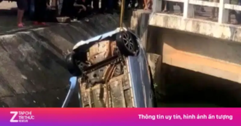 Phát Hiện Hai Thi Thể Cùng Ôtô Dưới Kênh Ở Gia Lai: Nguyên Nhân Đang Được Làm Rõ
