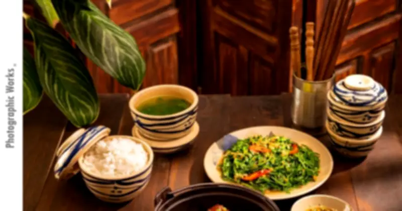 Dưa Món Ngày Tết: Món Ăn Giản Dị Giữ Lộc Và Sự Hài Hòa Trong Gia Đình Việt