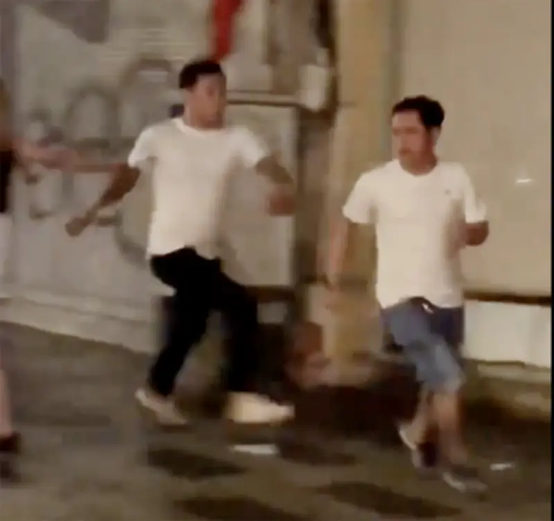 Công an điều tra vụ nhóm đi xe Bentley đánh tài xế tại giao lộ Bến Thành