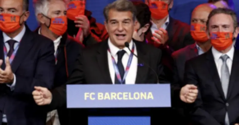 Chủ tịch Joan Laporta từ chức tại Barcelona, chuẩn bị tái tranh cử nhiệm kỳ mới