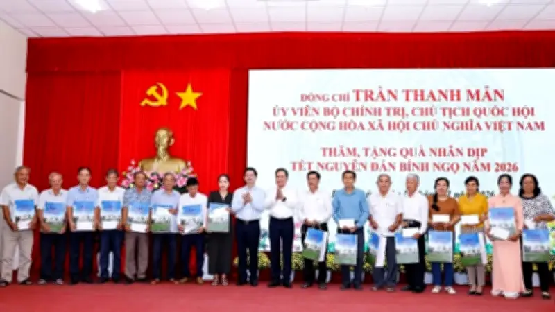 Thủ tướng chỉ đạo đảm bảo Tết Nguyên đán vui tươi, an toàn và tiết kiệm cho nhân dân
