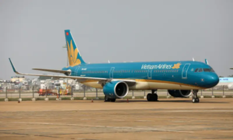 Đề xuất mới: Chuyến bay chậm 3 giờ, hãng hàng không phải hoàn vé cho khách