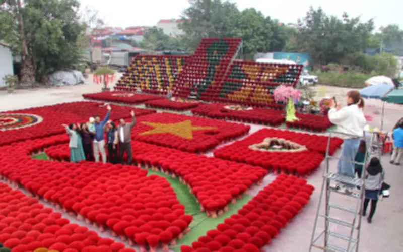 Làng tăm hương Quảng Phú Cầu: Từ truyền thống đến du lịch quốc tế