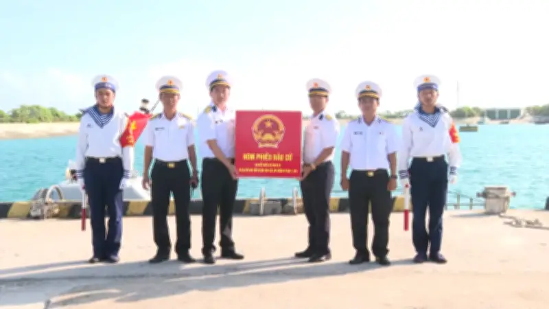 Quân dân đặc khu Trường Sa sẵn sàng cho ngày hội non sông