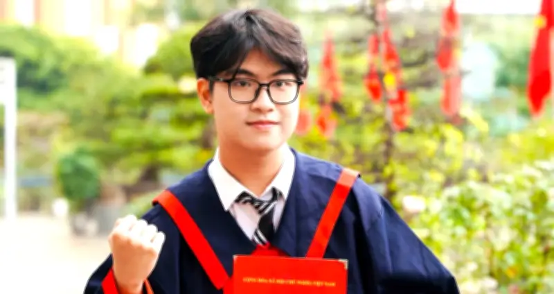 Quán quân Olympia 25 Trần Bùi Bảo Khánh: Từ hào quang đến trách nhiệm và những dự định tương lai