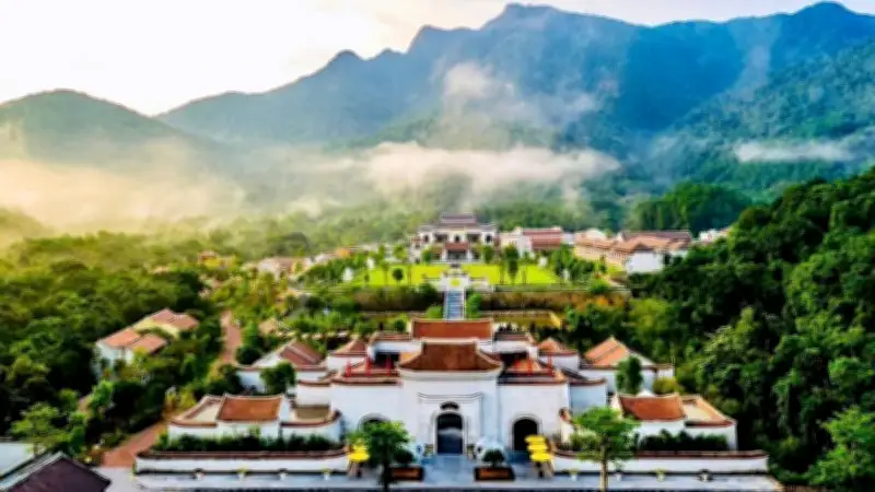 Quảng Ninh miễn phí trông giữ xe tại Yên Tử, hỗ trợ du khách sau di sản UNESCO