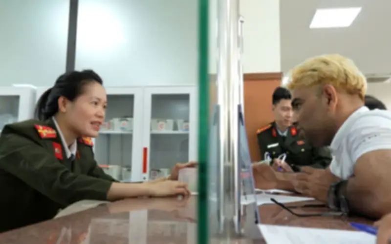 Quảng Trị siết chặt quản lý người nước ngoài dịp Tết, xử lý nghiêm trường hợp 'cư trú lỳ'