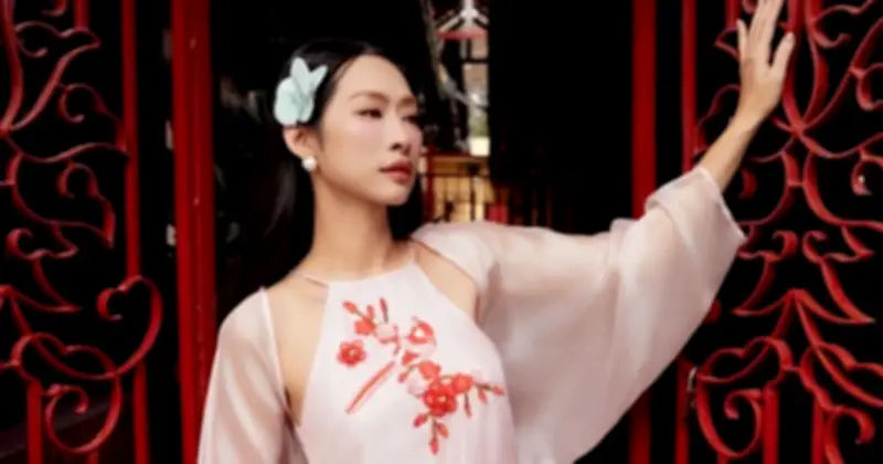 Quỳnh Thy tái xuất ở tuổi 42: Từ biểu tượng gợi cảm đến nhà đầu tư phim