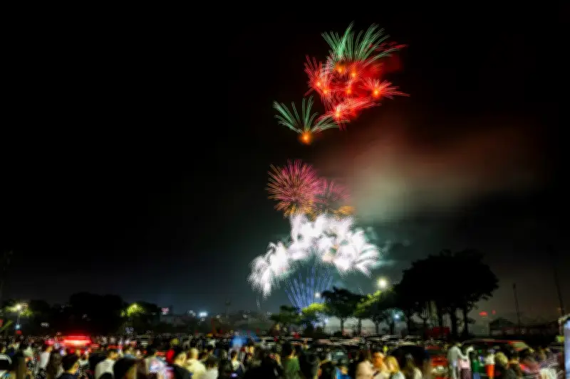 Rực Rỡ Màn Pháo Hoa Đón Giao Thừa, Chào Năm Mới Bình Ngọ 2026
