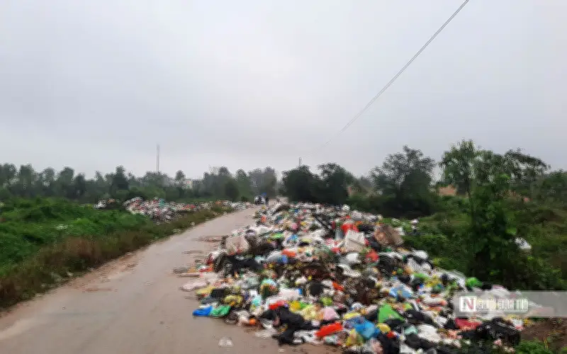 Rác Thải Ứ Đọng Hơn 10 Ngày Ở Thanh Hóa: Người Dân Chịu Cảnh Ô Nhiễm Nghiêm Trọng