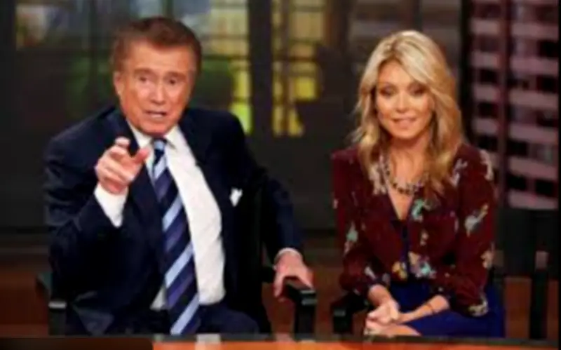 Regis Philbin: Kỷ lục Guinness 15.188 giờ truyền hình và hành trình bền bỉ của huyền thoại Mỹ