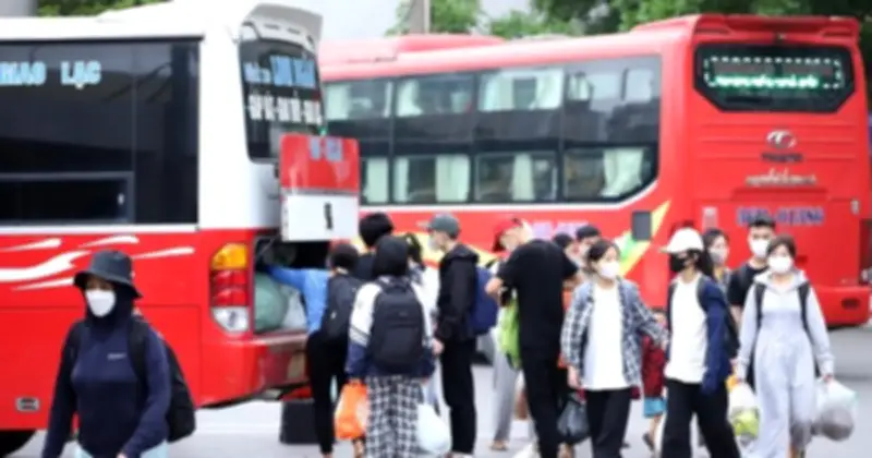 Cục Đường bộ yêu cầu xử lý việc tăng giá vé xe khách dịp Tết Nguyên đán