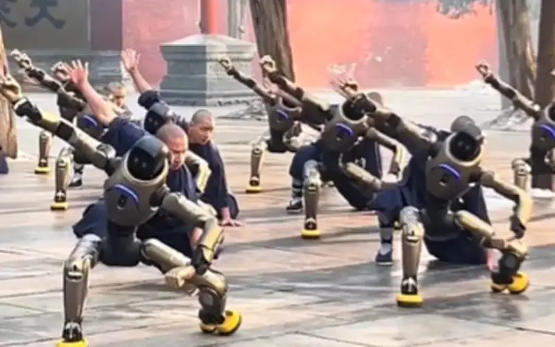 Robot học võ Thiếu Lâm: Sự thật đằng sau những hình ảnh gây sốt