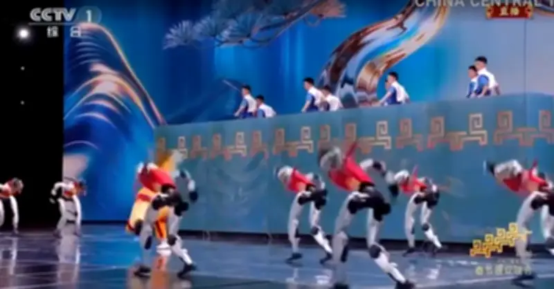 Robot Trung Quốc Chếm Sóng Xuân Vân Mở Màn Cuộc Chiến Nghìn Tỷ USD