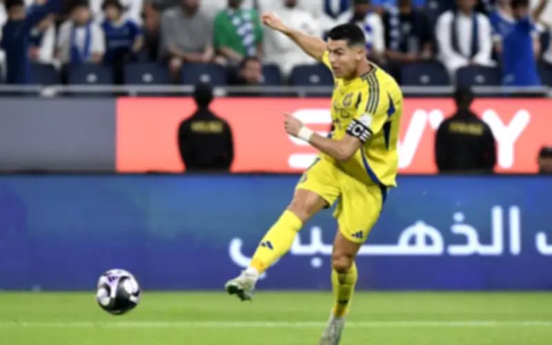 Ronaldo Chấm Dứt Đình Công, Sẵn Sàng Ra Sân Cho Al Nassr Gặp Al Fateh