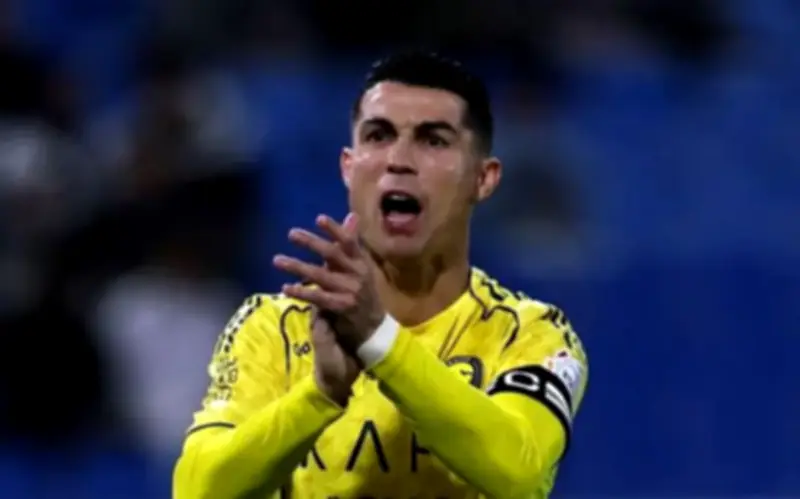 Ronaldo tiết lộ thích làm chủ đội bóng hơn HLV, đầu tư vào Almeria sau giải nghệ