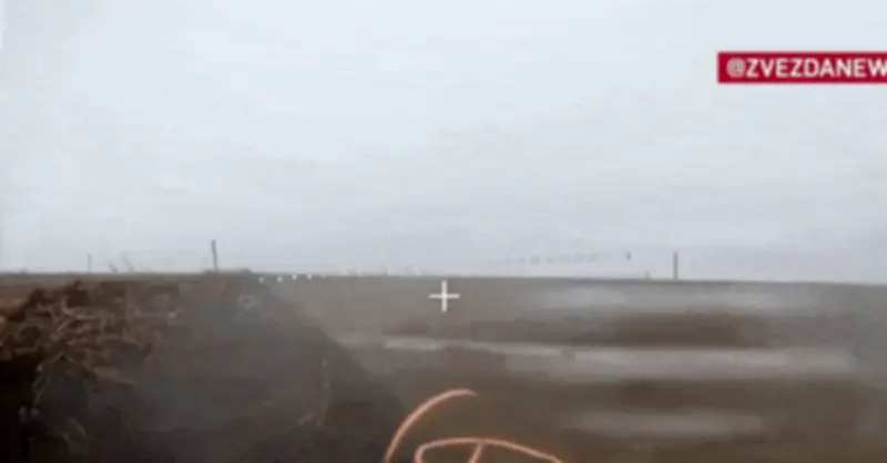 UAV Nga phá hủy xe tăng Abrams của Ukraine, lộ lớp giáp thép