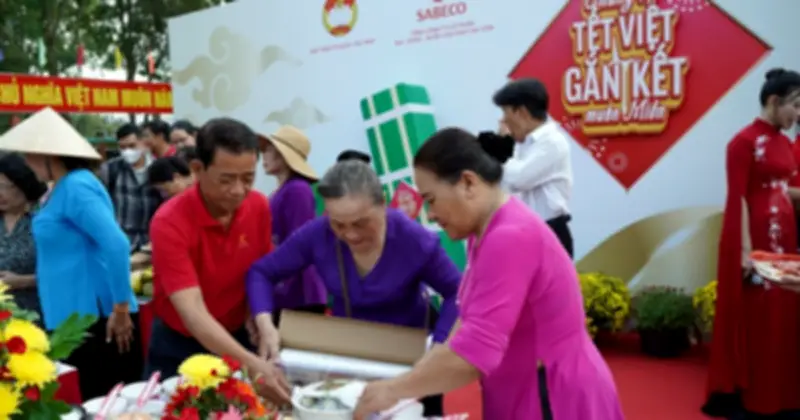 Sabeco Lan Tỏa Hương Vị Tết Việt, Gắn Kết Cộng Đồng Ba Miền