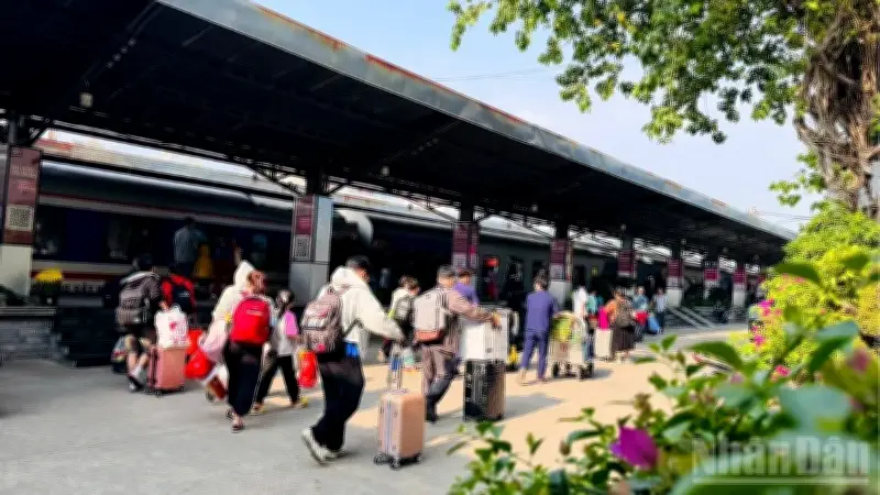 Đường sắt Sài Gòn xử lý nghiêm sai phạm bán vé, đình chỉ nhiều cán bộ