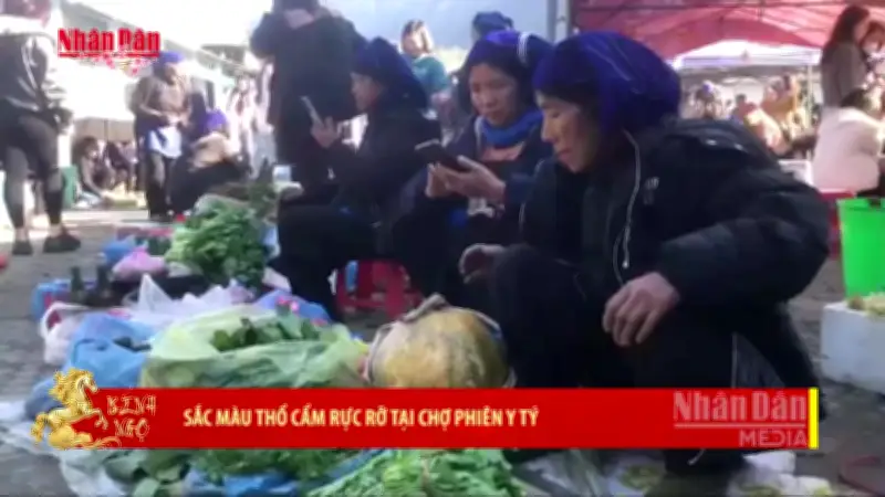 Sắc Màu Thổ Cẩm Rực Rỡ Tại Chợ Phiên Y Tý Thu Hút Du Khách