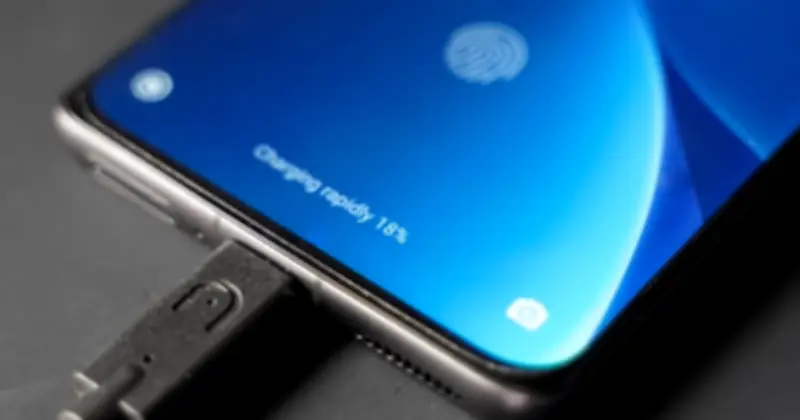 Sạc Nhanh 200W Có Thực Sự Làm Pin Smartphone Chóng Hỏng?