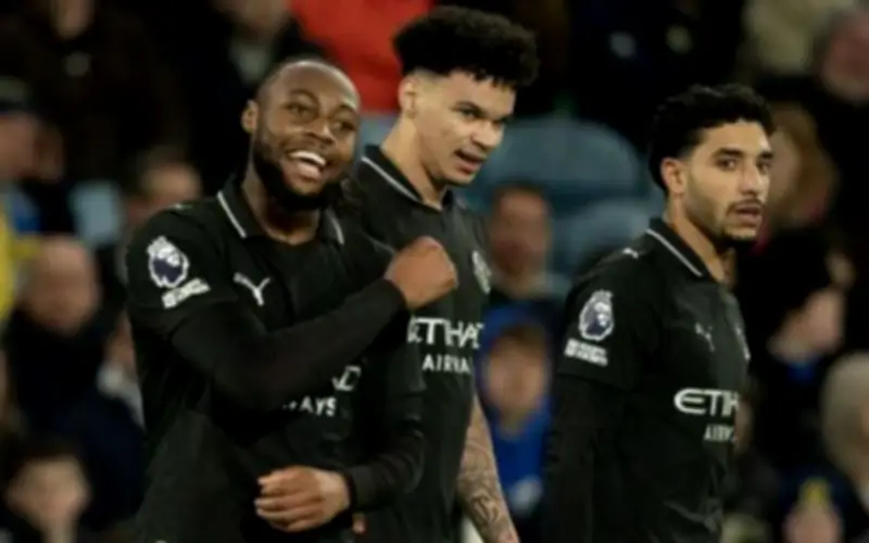 Semenyo tỏa sáng, Man City vất vả giành chiến thắng quý giá trước Leeds United