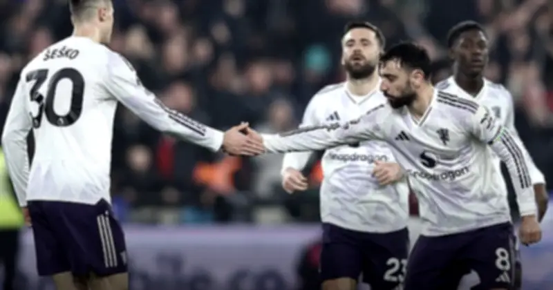 Sesko ghi bàn phút bù giờ, Man United thoát hiểm tại London