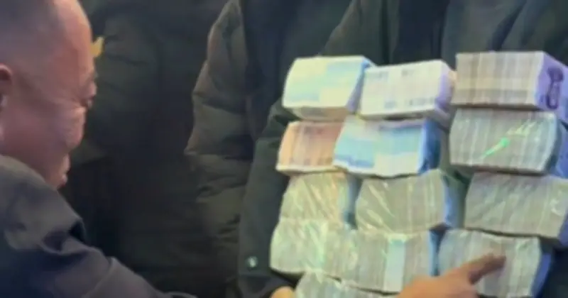 Công ty công nghệ Thâm Quyến thưởng Tết nhân viên lên đến 7 tỷ đồng mỗi người