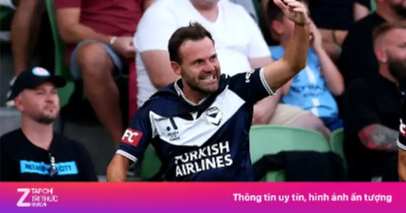 Siêu phẩm đẳng cấp của Mata: Cú sút xa ghi bàn đẹp mắt trong trận đấu