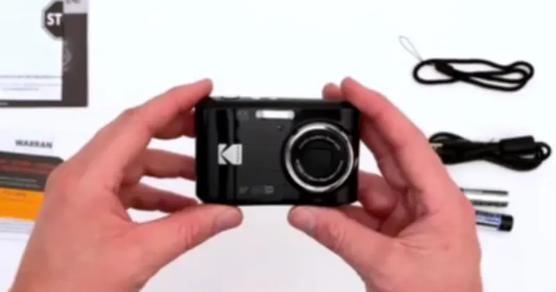 Smartphone Tầm Trung Vượt Mặt Máy Ảnh Số Giá Rẻ Nhờ Công Nghệ AI