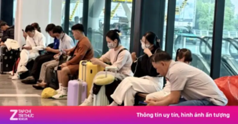 Sân Bay Tân Sơn Nhất 'Hạ Nhiệt' Ngày 29 Tết, Phục Vụ Gần 120.000 Hành Khách