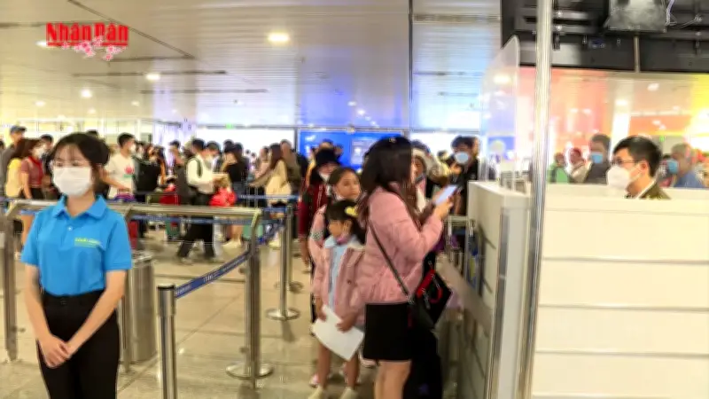 Sân Bay Tân Sơn Nhất Lập Kỷ Lục Gần 178.000 Lượt Khách Trong Ngày Mùng 6 Tết
