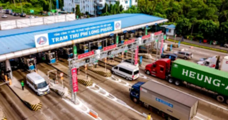 So Sánh Chi Phí Và Thời Gian Di Chuyển Từ TP.HCM Về Đà Nẵng Qua Hai Cung Đường