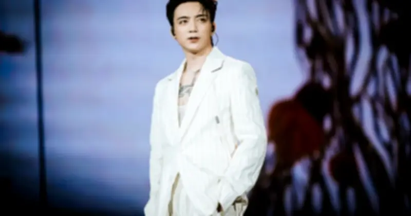 Soobin: Mẫu hình nghệ sĩ biết đi đường dài trong làng nhạc Việt