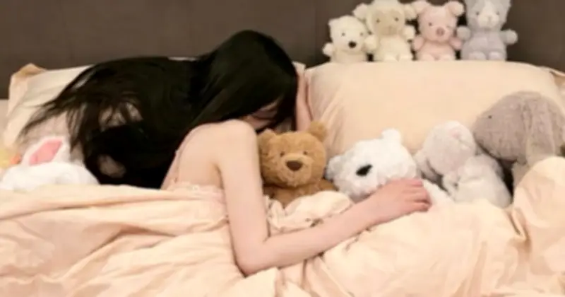 Dọn nhà đón Tết: Loại bỏ 5 thứ trong phòng ngủ để tránh 'hút cạn' sức khỏe