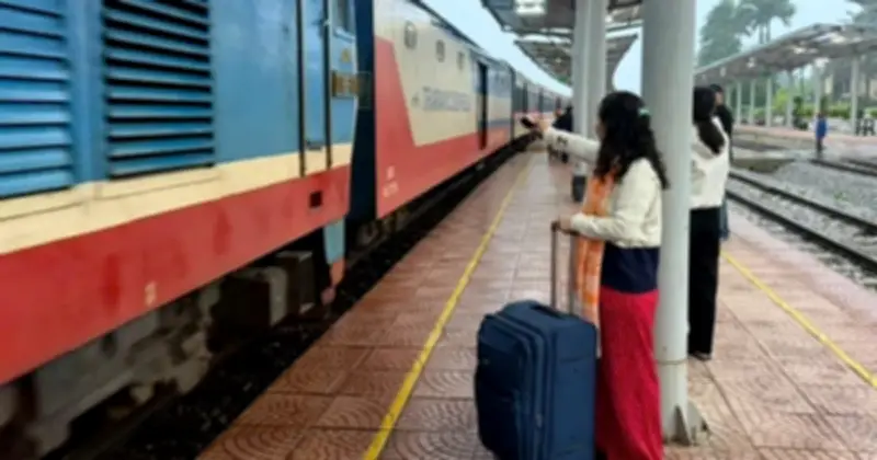 Những Chuyến Tàu Xuân: Hành Trình Về Quê Đầy Cảm Xúc Và Tình Người