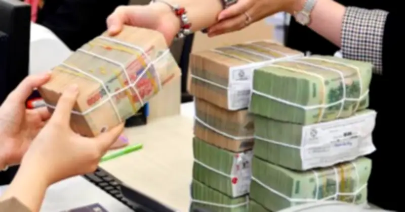 Sát Tết, gửi tiết kiệm ở đâu hưởng lãi suất từ 6%/năm trở lên, không yêu cầu số tiền lớn?