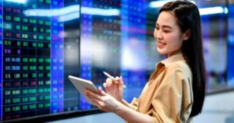 Thị trường chứng khoán đón tin vui tháng 3, VN-Index hồi phục nhờ lực cầu vững