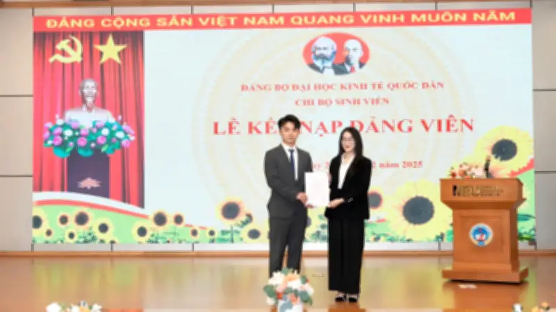 Sinh viên Đức Phát: Từ nhận thức cá nhân đến hành trình chinh phục tài chính và trách nhiệm xã hội