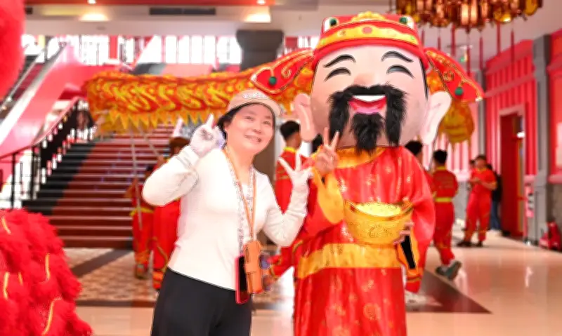 Sun World Ha Long rộn ràng đón du khách du xuân ngày mùng 1 Tết Bính Ngọ